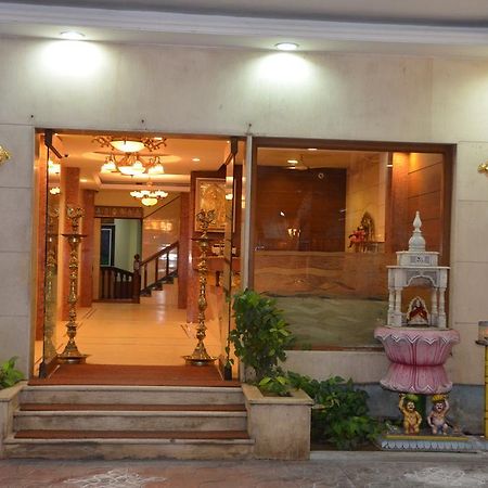 Hotel Raya'S Annexe-1 Kumbakonam Ngoại thất bức ảnh