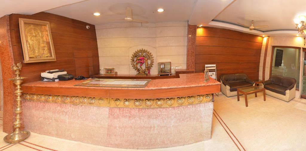 Hotel Raya'S Annexe-1 Kumbakonam Ngoại thất bức ảnh