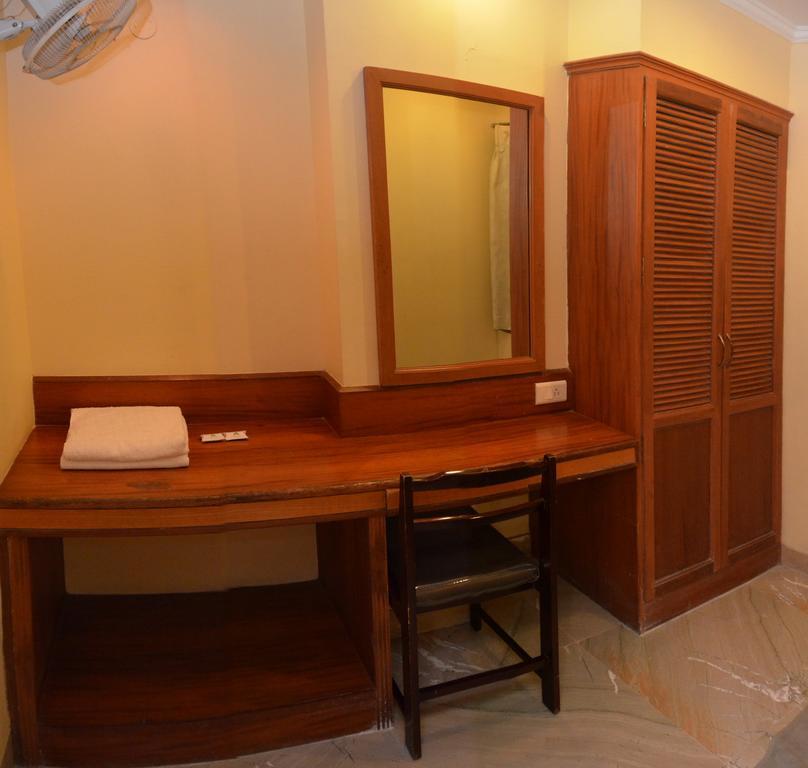 Hotel Raya'S Annexe-1 Kumbakonam Ngoại thất bức ảnh